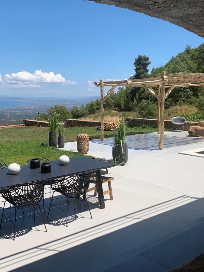 Villa Three Dots Boutique *