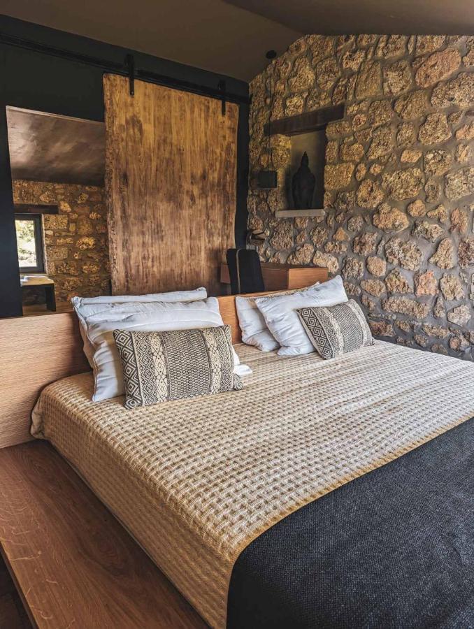 Three Dots Boutique Villa Souli