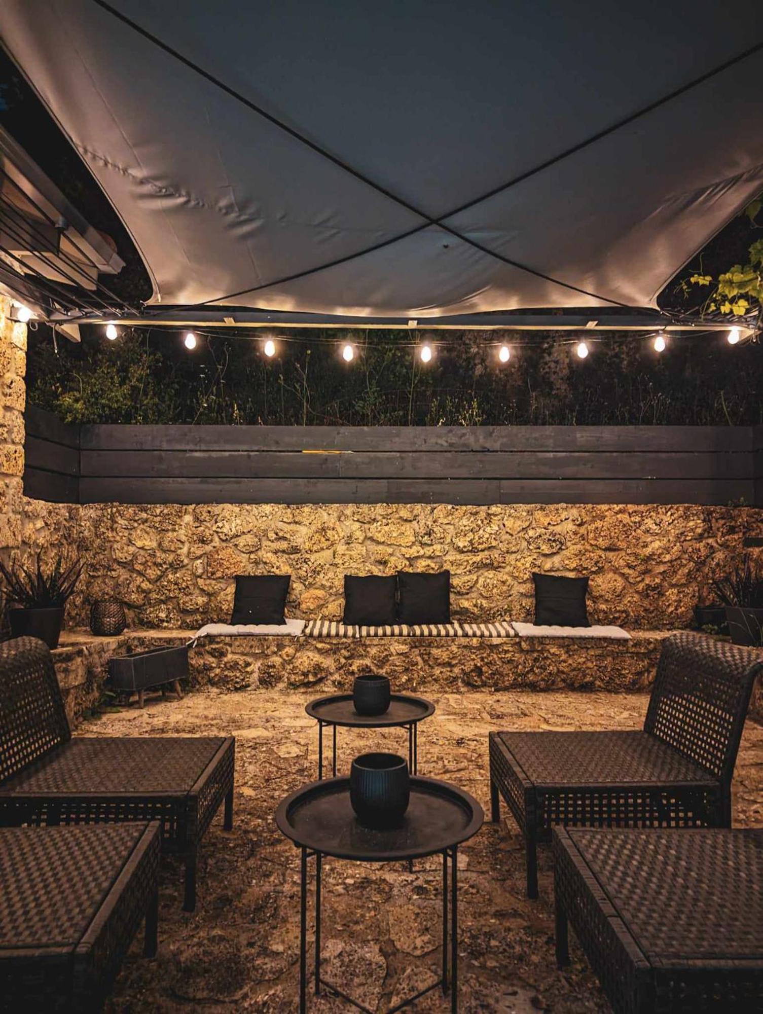 Three Dots Boutique Villa